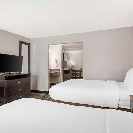Comfort Suites Nashville Airport - Bna מראה חיצוני תמונה