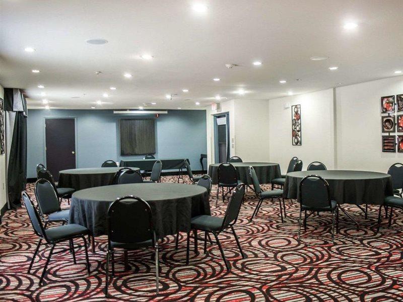 Comfort Suites Nashville Airport - Bna מראה חיצוני תמונה