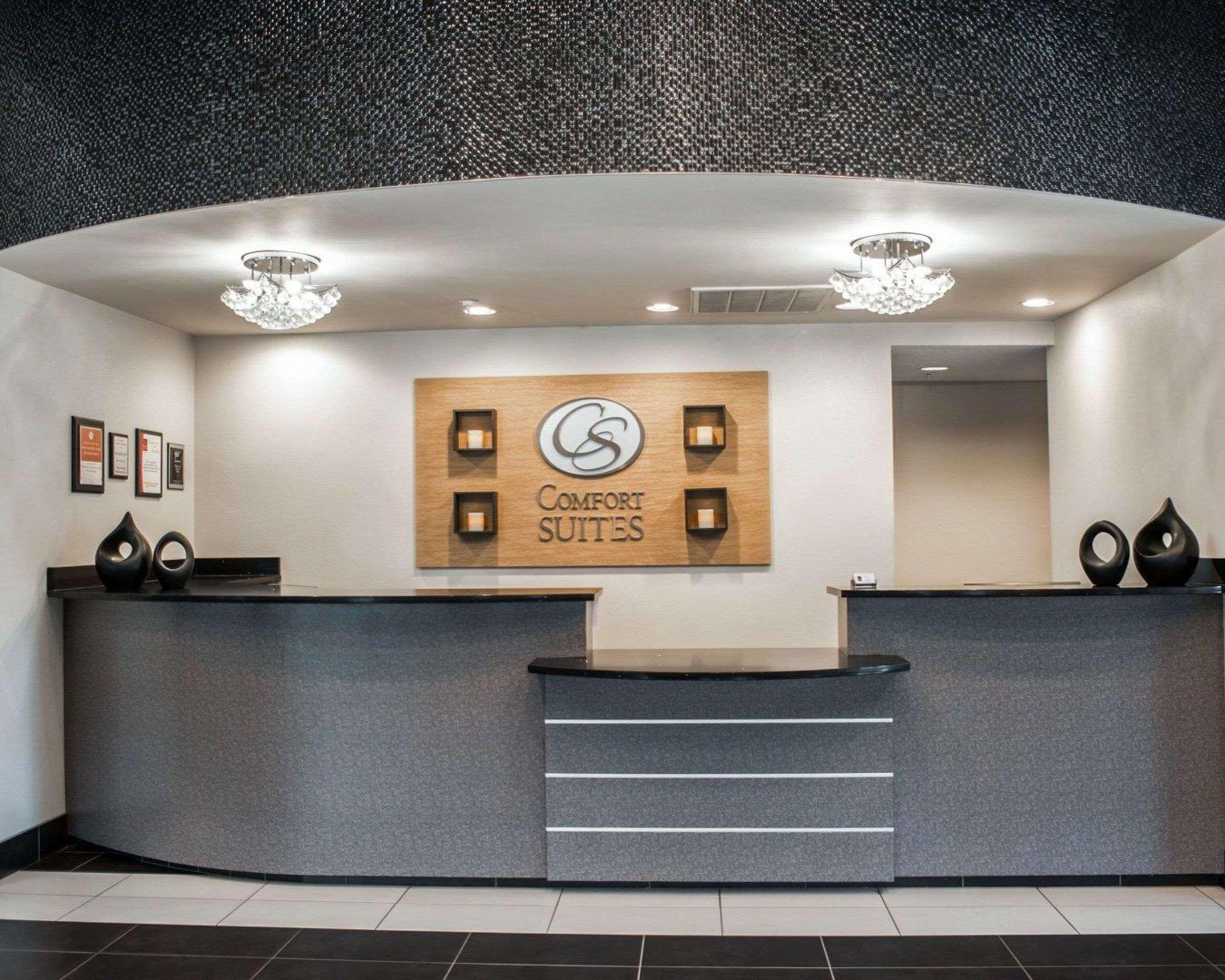 Comfort Suites Nashville Airport - Bna מראה חיצוני תמונה