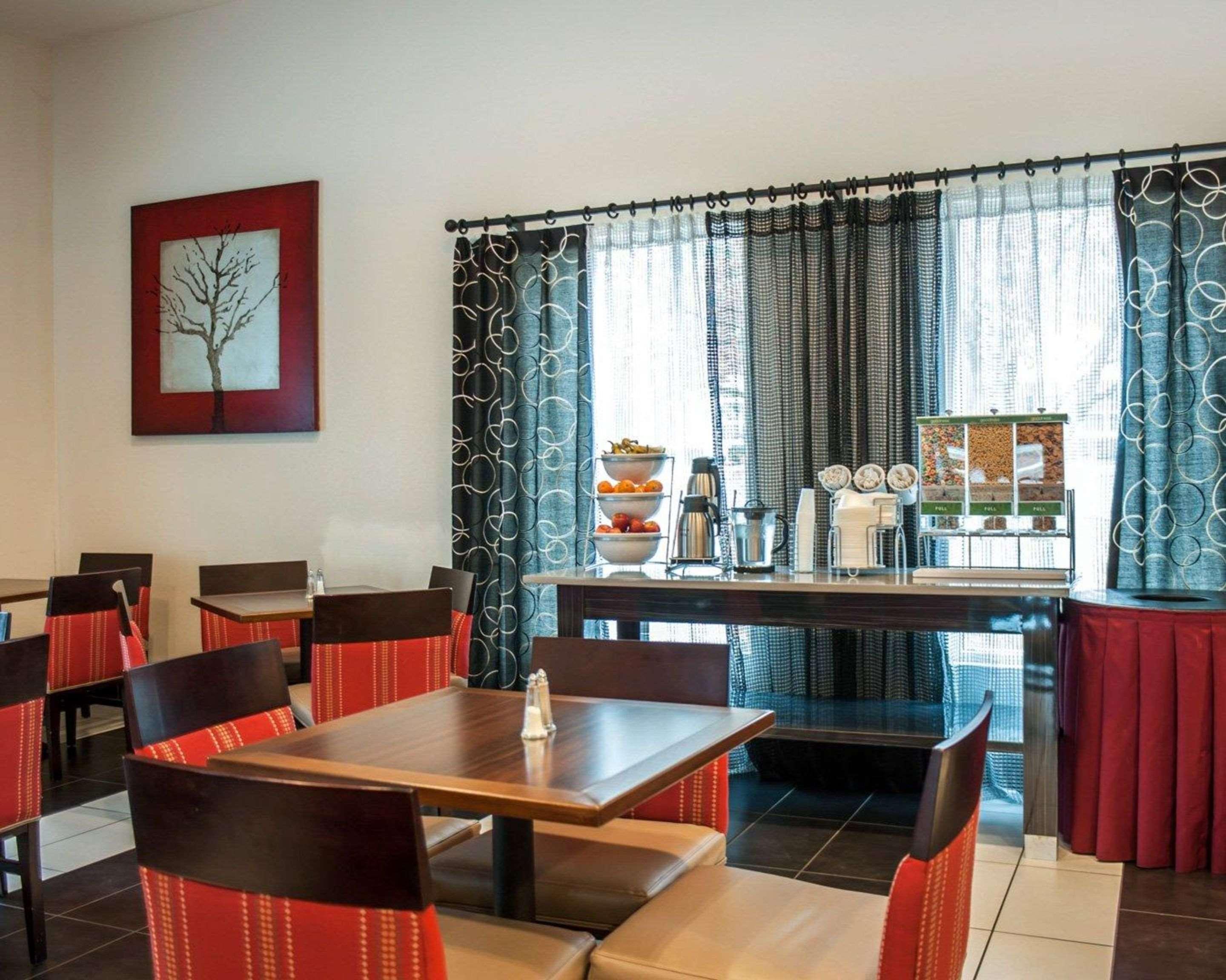 Comfort Suites Nashville Airport - Bna מראה חיצוני תמונה