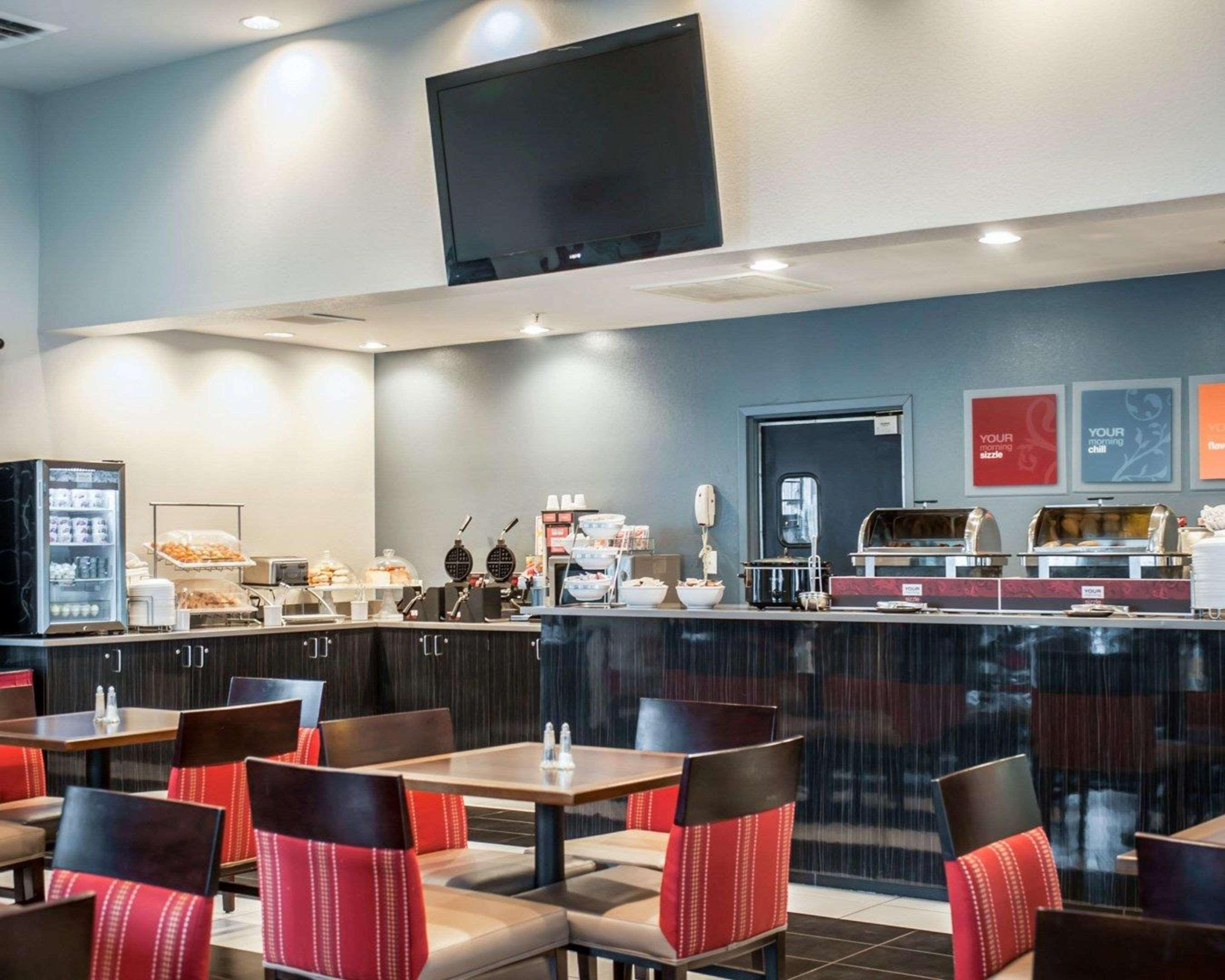 Comfort Suites Nashville Airport - Bna מראה חיצוני תמונה