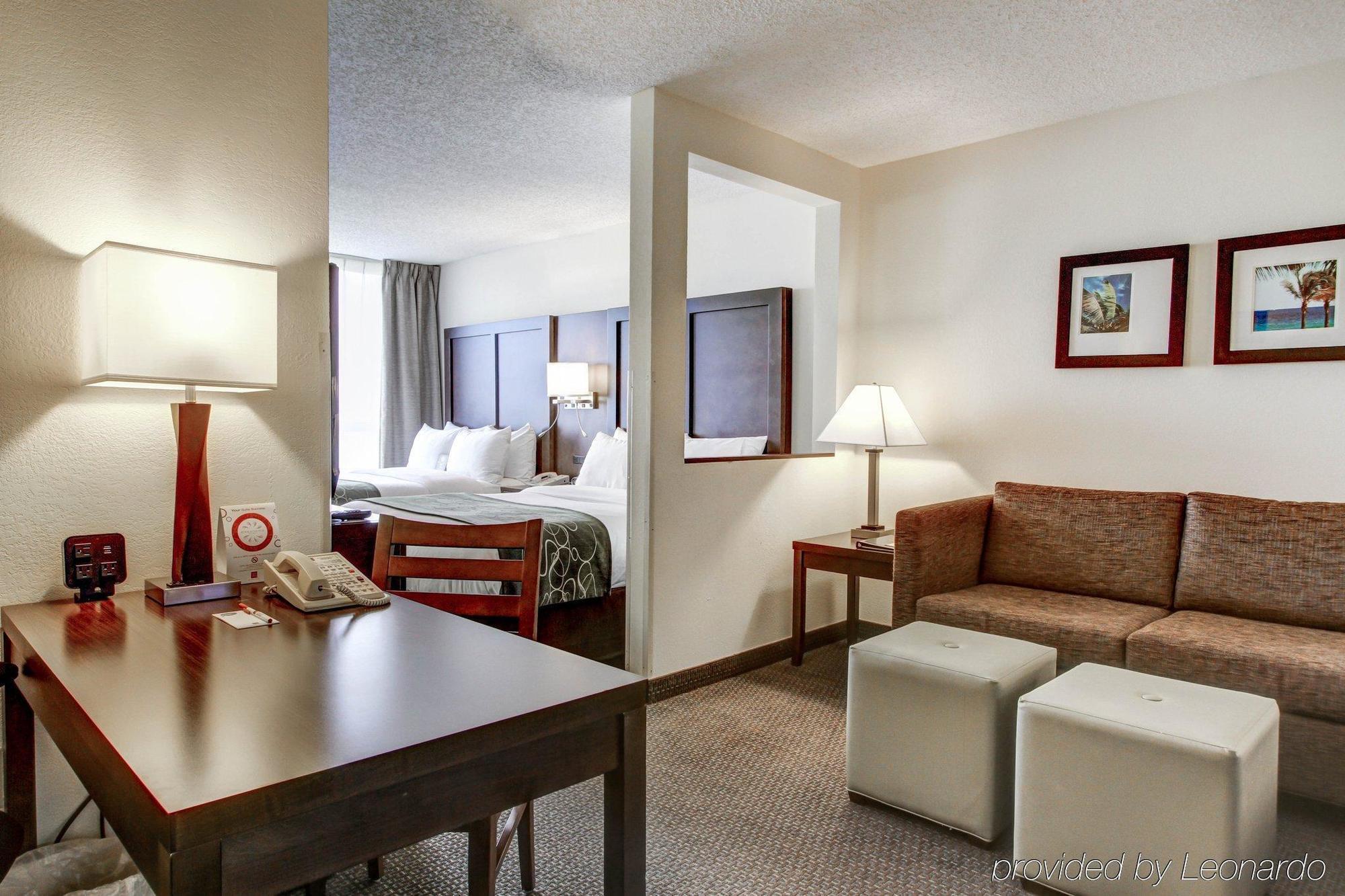 Comfort Suites Nashville Airport - Bna מראה חיצוני תמונה